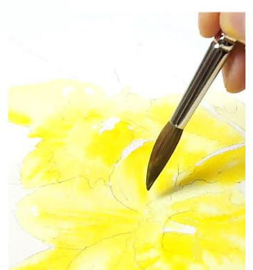 Paso 2: refuerza los valores con un tono amarillo más cálido.